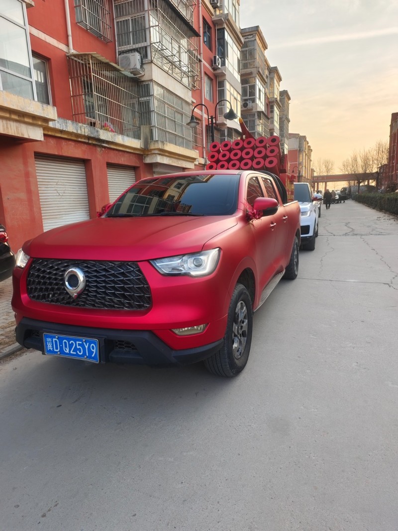 出租婚礼礼炮车红车红炮，长城炮，宝马六系，路虎揽胜奥迪A6
奔驰E300（第 4 张）
