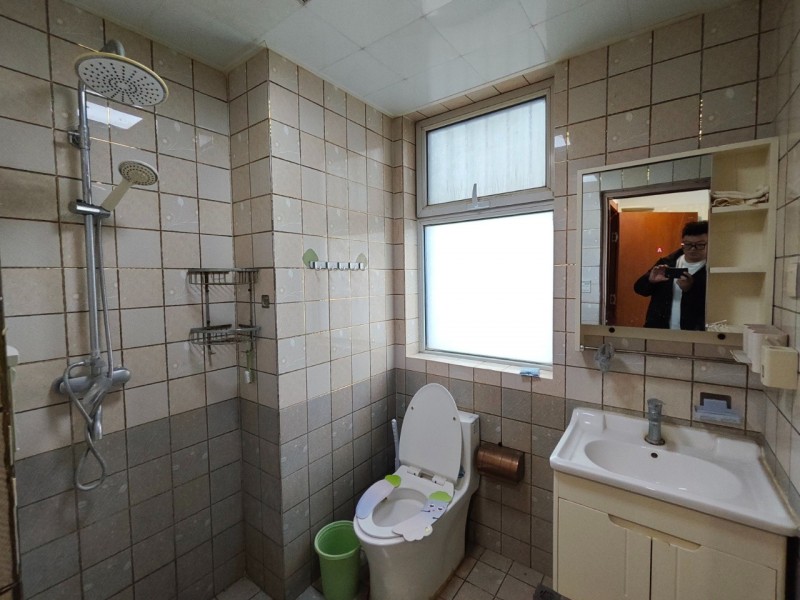 建设大街锦绣江南着急转租（第 1 张）