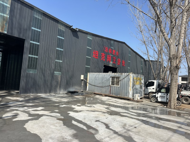 出租厂房面积1000平米到两万平米的都有，还有场地出租，有围墙有50亩地的，有1（第 2 张）