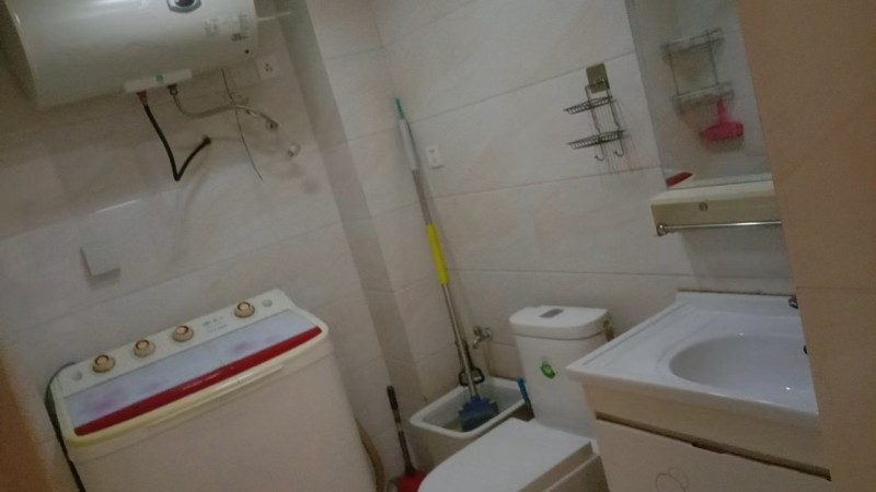 出租广安小区住房两室一厅，租期一年起，短租勿扰。（第 9 张）