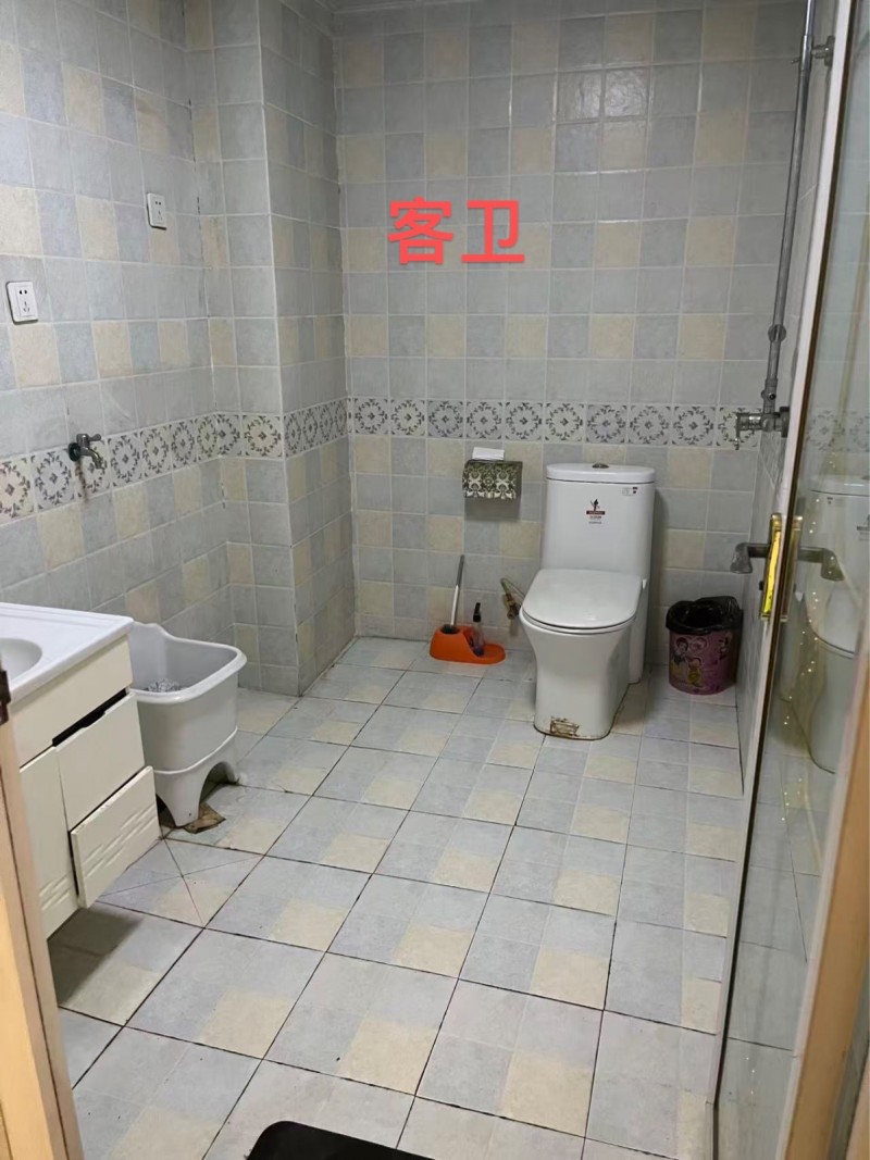 钢诺苑小区单元房出租:三室两厅两卫，家具家电齐全，拎包入住，紧邻实验二，二中，三（第 3 张）