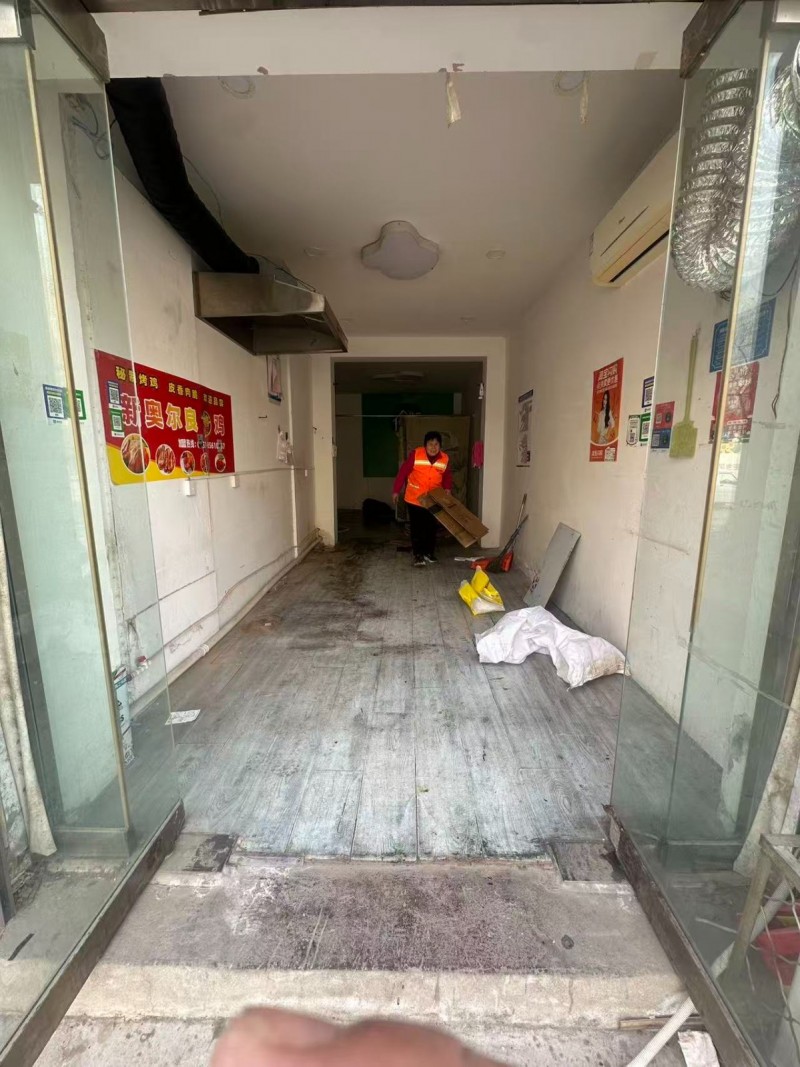 转让实验小学对面董先生烤肉拌饭给钱就转（第 1 张）
