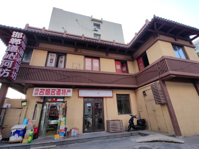 空转门市，上下一共两层，有150平米，南边邯郸道，北边学步桥，位置特别好，有需要（第 3 张）