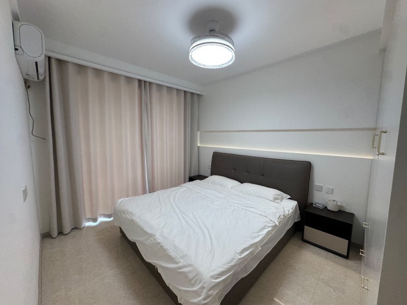 日租月租钟点房|小区公寓|一室一厅一卫|卧室全景落地窗|客厅高清投影|ins奶油（第 4 张）