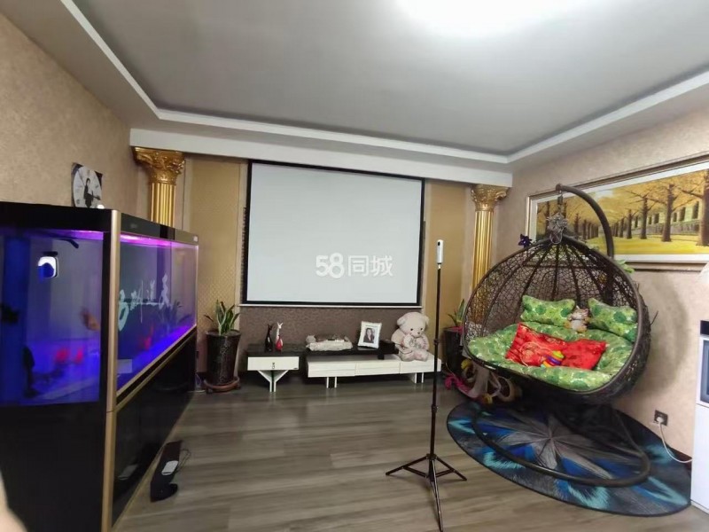 出租：
北海庄园高层，两室一厅，家具家电空调冰箱洗衣机网络，拎包入住。（第 4 张）