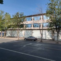 门市出租 
旺铺出租 
三层1700平左右，地址在邯郸市肥乡区兴华街南段路西（第 1 张）