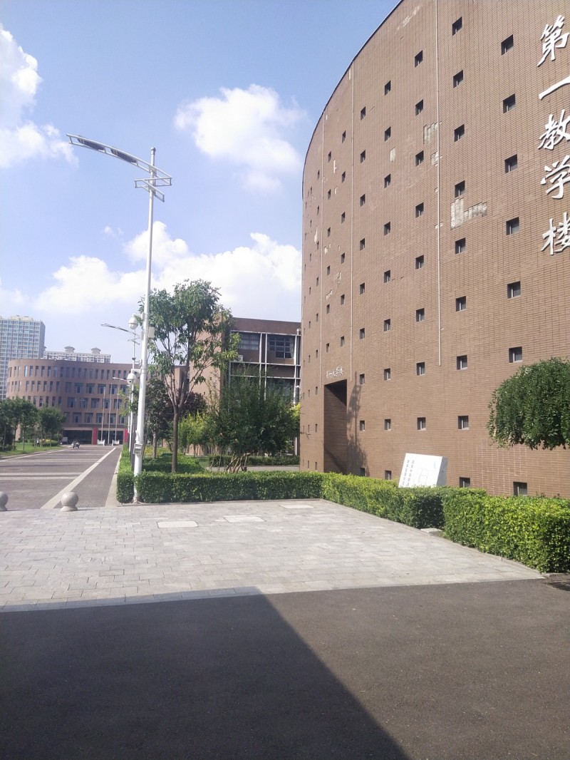 职教中心保安（第 1 张）