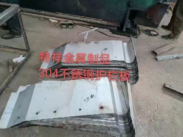 500吨数控折弯机， 卷圆机，剪板机
主产：0.5mm~30mm各种板条板块 （第 4 张）