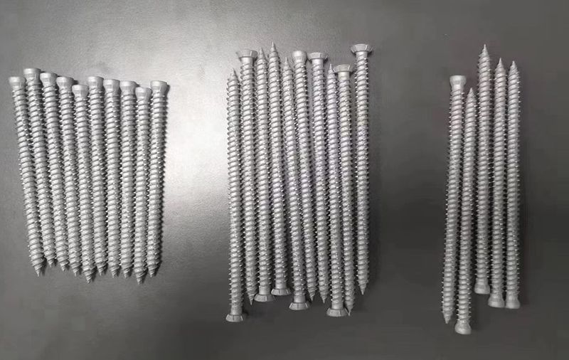 瑞业梅花槽自切水泥钉
主营产品：混泥土自切水泥锚栓（机械镀锌、电镀锌均有现货，（第 1 张）