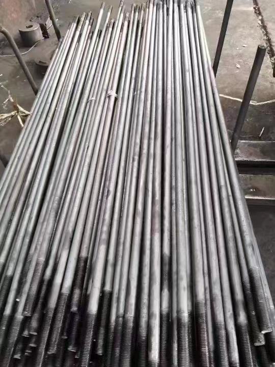 继科紧固件
专磕M10-M20圆盘料 
加工订做直拉条 斜拉条 单双头 U型（第 1 张）