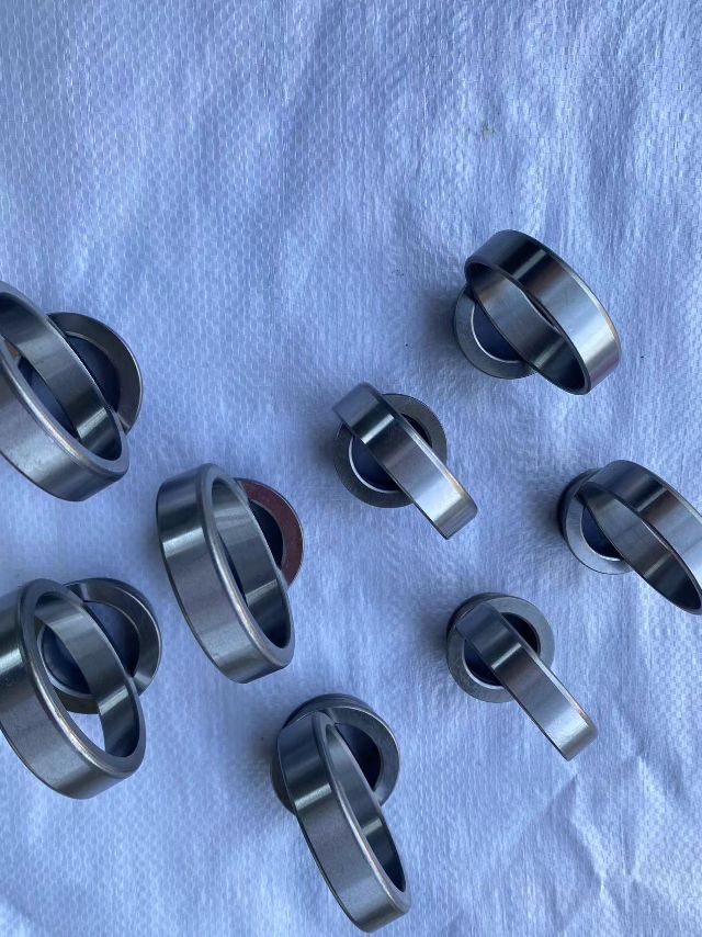 七类套圈
7205   7206
万向工艺，自动挡边，煤油超精，煤油清洗（第 1 张）