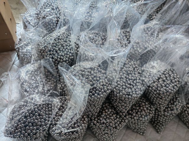 志晟钢球
生产g16（z1组）9.525mm钢球 东阿工艺研磨球，油占火，严格（第 1 张）