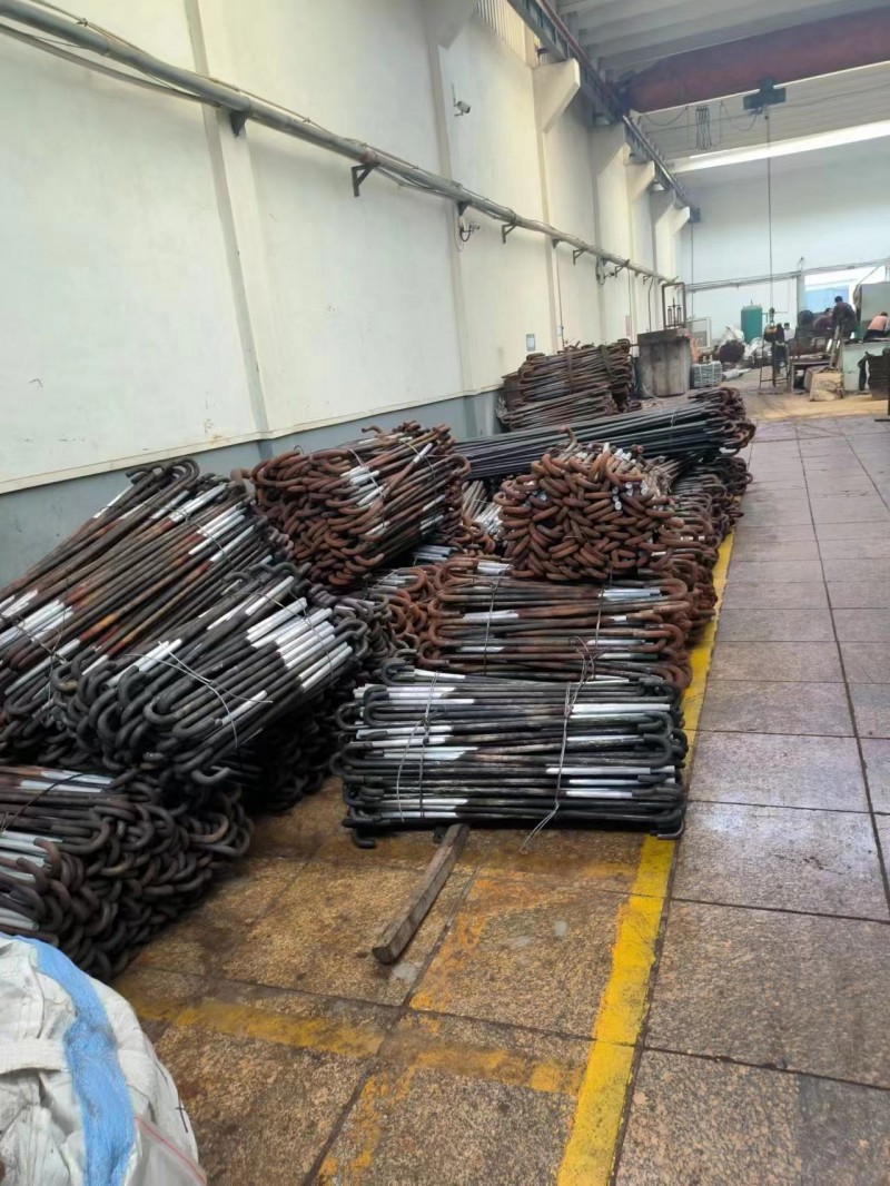 热镀锌加工  能镀亮货
恒创园区C3-4-3
对外大量接单中
各种螺栓，光（第 3 张）