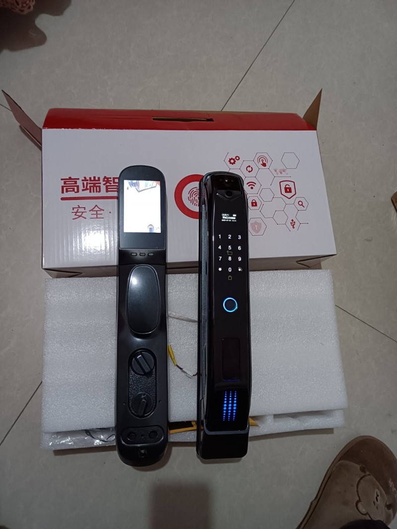 有两把人脸解锁款全新智能锁转让，有需要的朋友联系，（第 1 张）