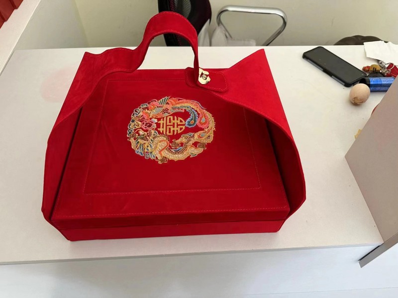 本店可订做满月、周岁、订婚、结婚、生日，乔迁，开业，等各种喜馍
本店还有结婚，（第 4 张）