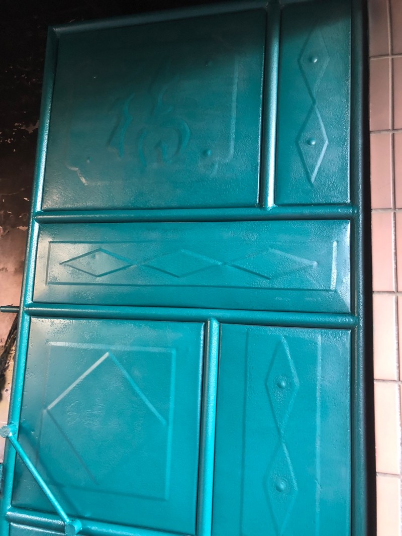 专业铁门喷漆，彩钢瓦喷漆，内外墙喷涂（第 1 张）