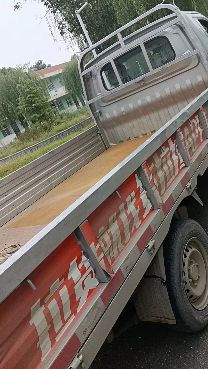 出租带车3米1.6米平板，拉1.3吨货欢迎来电（第 1 张）