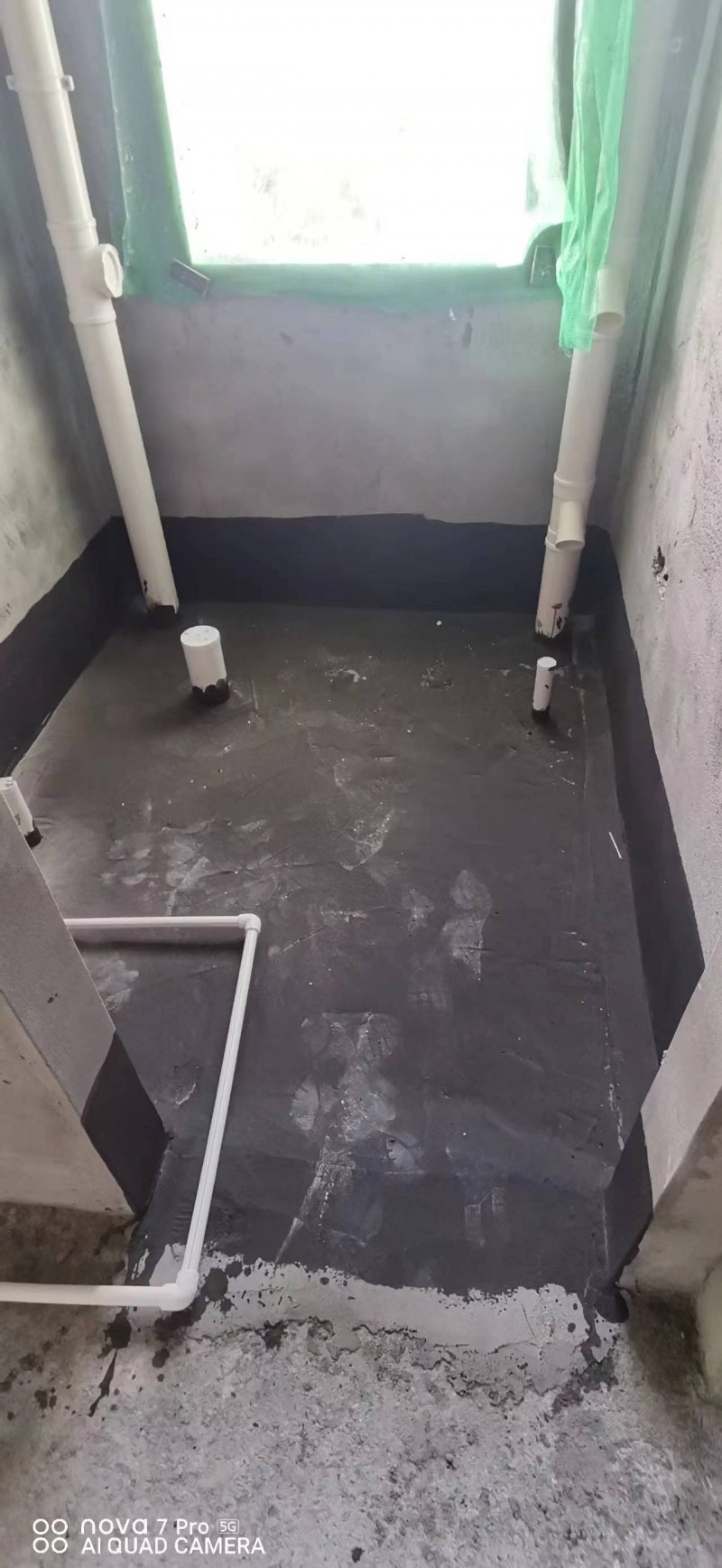 觅匠防水
专业承接:楼顶防水 厨房防水 阳台防水卫生间防水 地下室防水 游泳池（第 2 张）