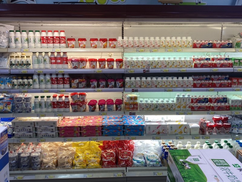 伊利低温酸奶永年招商产品利润高回转快公司支持力度大一线品牌值得信赖望有志之士加入（第 3 张）