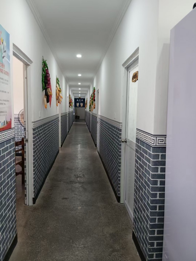 转让朱庄三坏路口饭店转让（第 2 张）