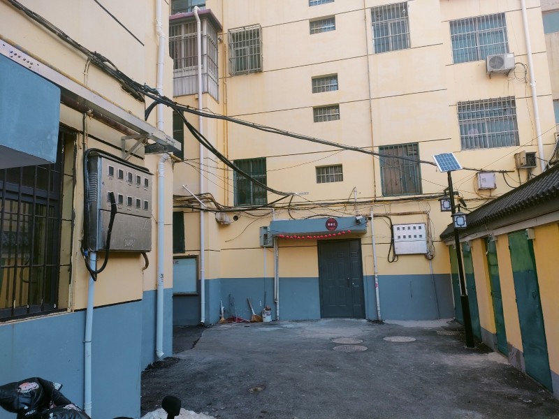 出售永年城区新洛路与利民街交叉口城建小区四楼(共五层)三室两厅一卫一厨，带小房，（第 1 张）