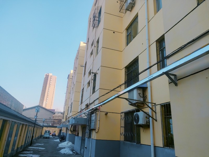 出售永年城区新洛路与利民街交叉口城建小区四楼(共五层)三室两厅一卫一厨，带小房，（第 4 张）
