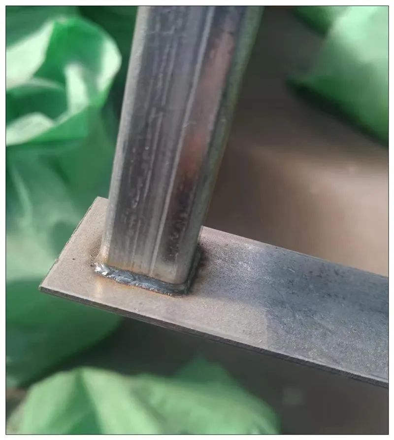 炎森大型电焊加工厂
专业加工 激光焊接件、二保焊接件、埋弧焊接件、氩弧焊接件、（第 4 张）
