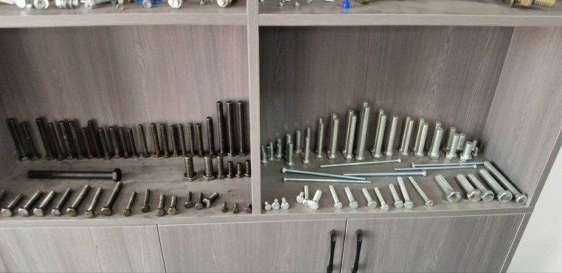 悟空30螺栓螺母厂家
30栓，螺母，8-20规格齐全，袋装，吨包，箱装均有现货（第 5 张）