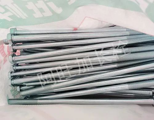阿旺加长栓
主营：加长光栓、加长毛栓、冷镦栓、热打栓、加长螺丝
10*160（第 1 张）