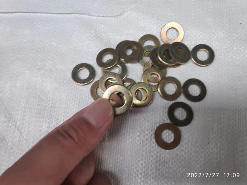 瑞来垫圈 专供市场调货
平垫 、弹垫 、方垫、各种角码、高强度平垫、杭州弹垫、（第 4 张）