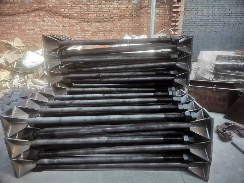 雄涛电焊加工厂
电焊二保焊专业制作及加工各种预埋件，地脚螺栓，钢结构.光伏配件（第 4 张）