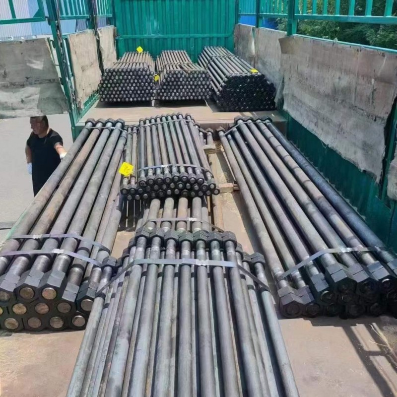 纽昂大型地脚厂 
本厂专业生产大型地脚 M24-M120，单、双头缩梗，车床，（第 3 张）