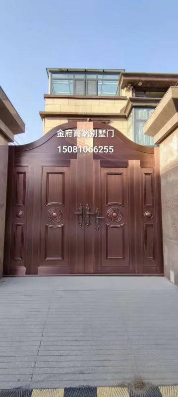 金府高端别墅门，龙曹牌坊东100米路南！（第 1 张）