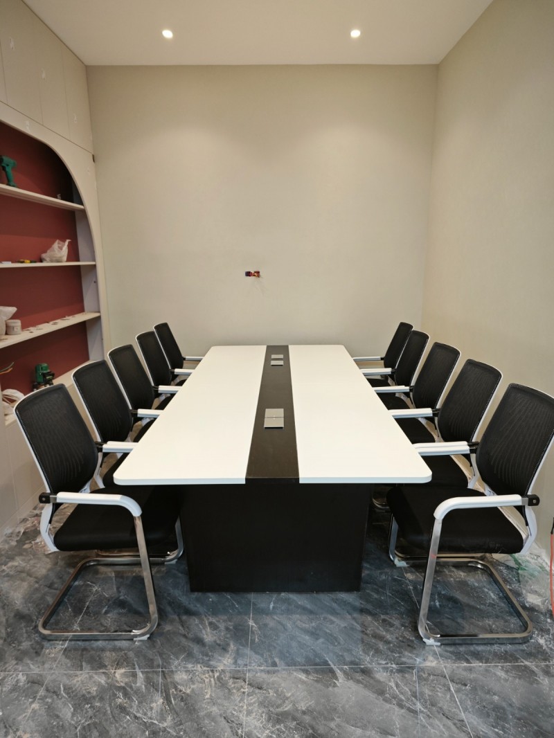 专业安装家具，承接全屋定制，工具齐全。（第 1 张）