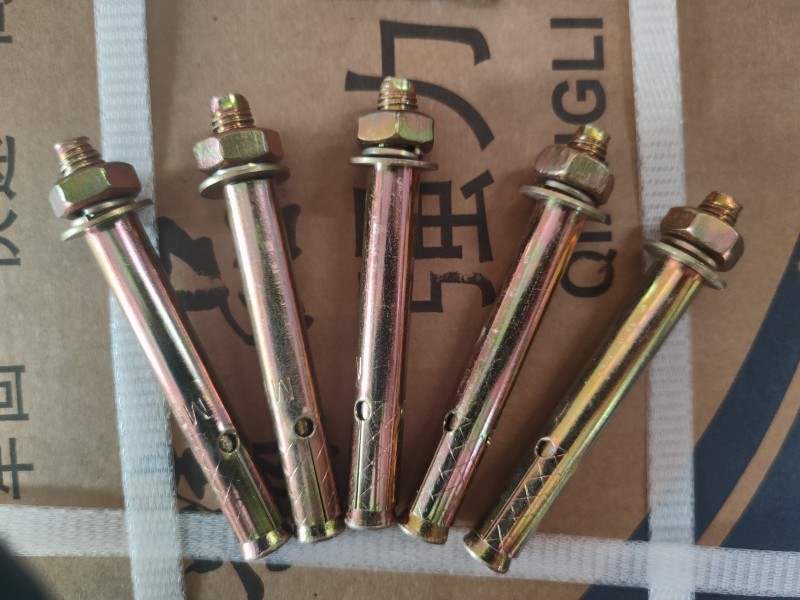 主营：小头镀彩带孔膨胀螺丝，国标拉爆。M6-M20规格齐全，质优价廉，大量现货，（第 3 张）