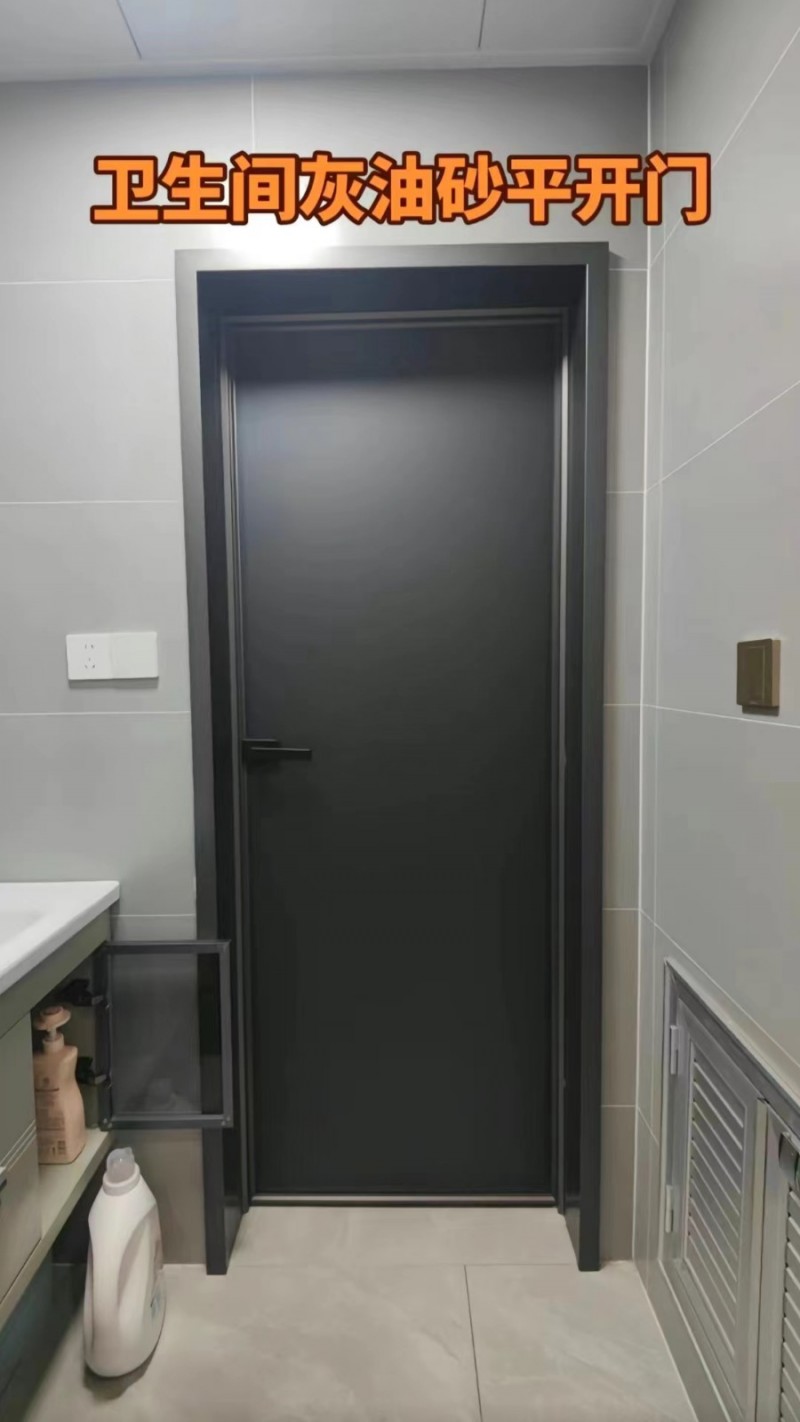 专业玻璃推拉门，平开门，淋浴房隔断，室内木门，铝木门，入户防盗门，指纹锁。地址；（第 2 张）
