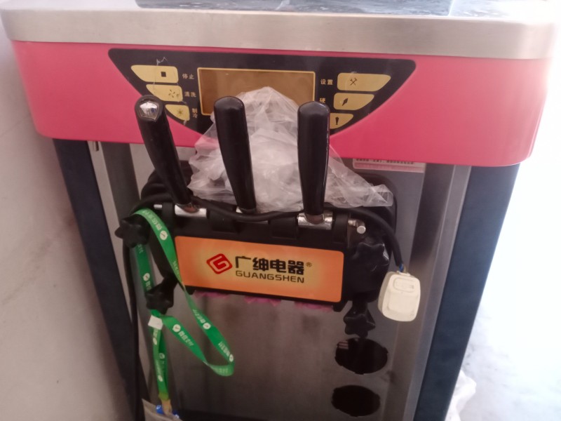 低价出售大功率汽油发电机，一台广绅冰淇淋机。转行不做了！（第 5 张）