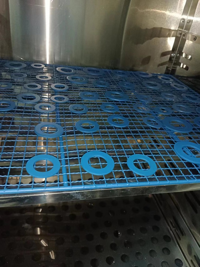 专业特氟龙涂层加工，静电喷漆加工，各种颜色，各种异性件，工件最长可达10米，表面（第 2 张）