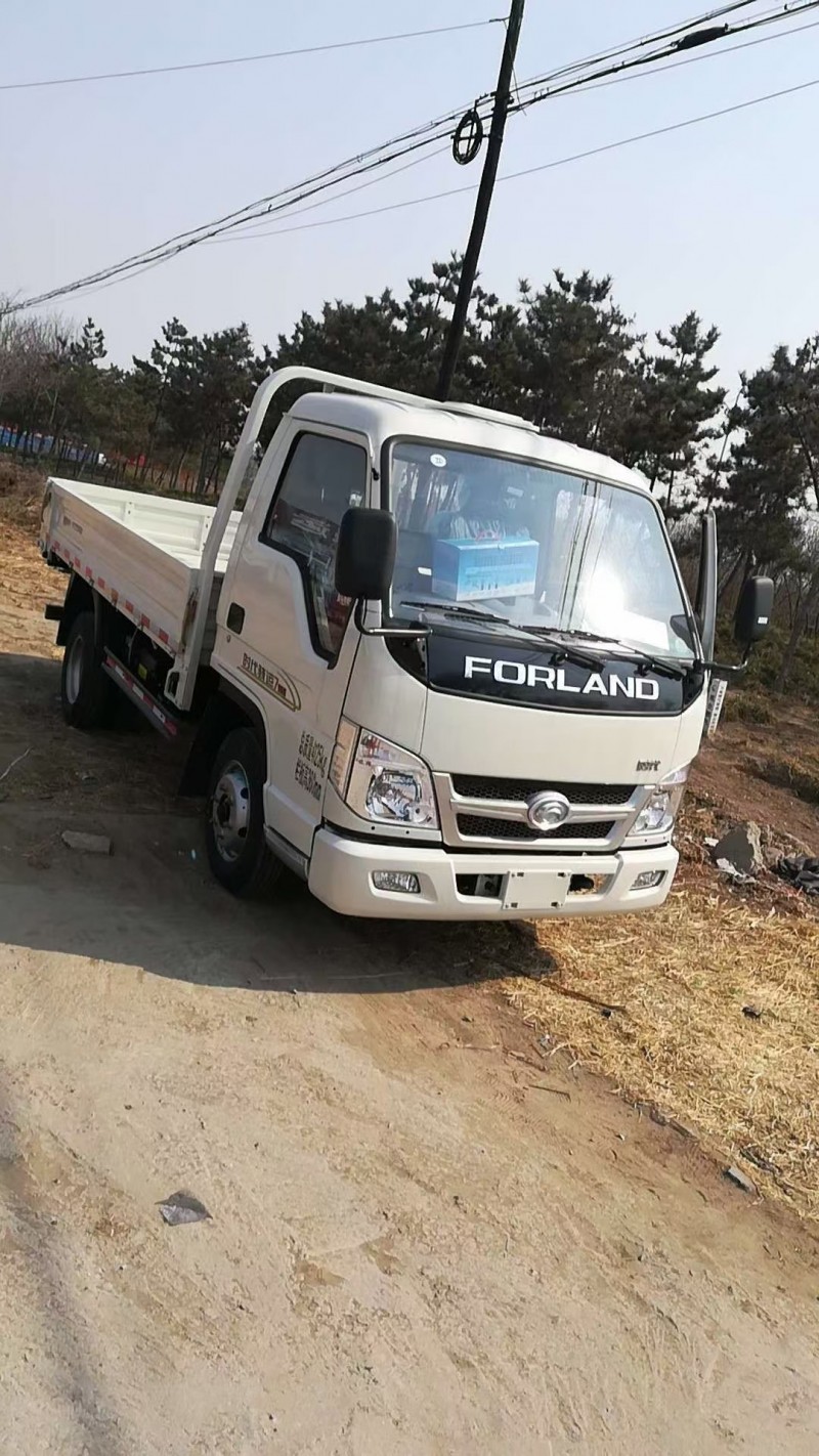 出租小货车，车长3米3
车宽1米6，能拉1一7吨。用车的老板请来电（第 1 张）