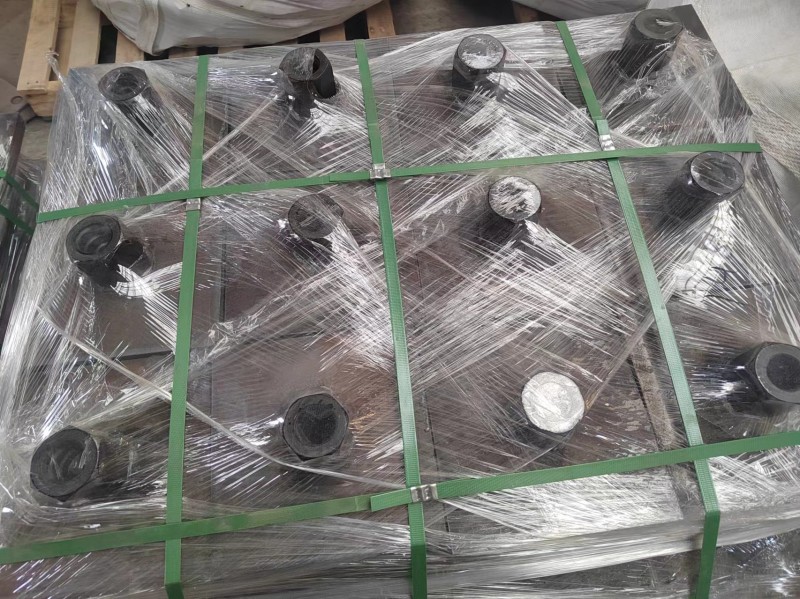 常年大量接各种焊工活 喷漆
地址在永年区东二环加油站南侧（第 7 张）