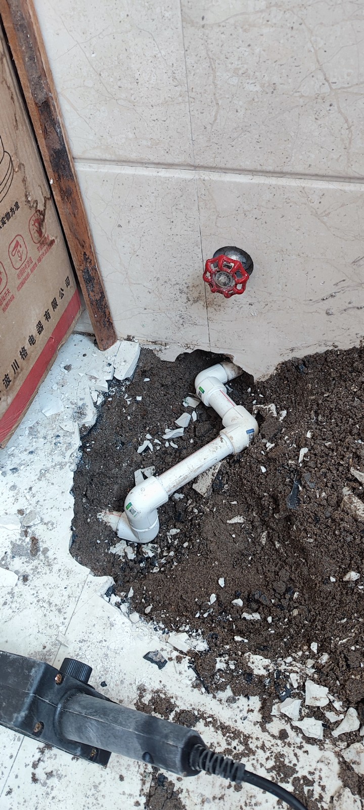 千帮家庭维修清洗~专业漏水检测修缮各种房屋漏水防水施工免砸砖修复漏水水电维修安装（第 1 张）