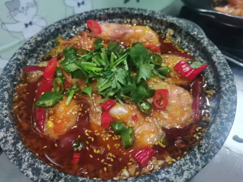 饭店转让 本人家有急事赔本转让饭店，永年区繁华地段临大街，有停车位，位置好，水电（第 2 张）
