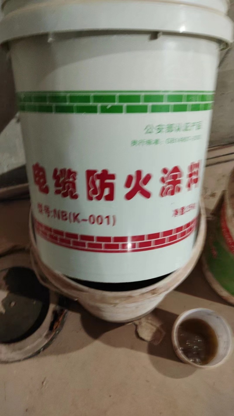 创代自喷漆胶业批发
自喷漆、镀锌修补专用漆、地坪漆、工业漆、水性漆、脱漆剂、发（第 7 张）