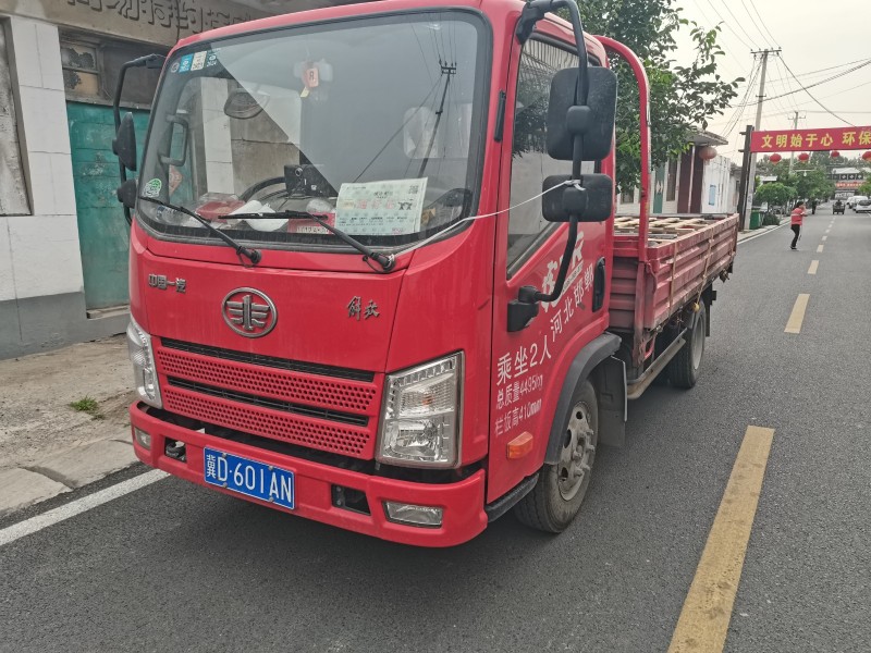 出售，宽一米九，长三米八，国六车，车两年半，有需要的联系（第 2 张）