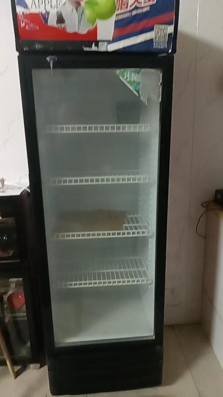 低价出售九成新
地址在永年区名关光明街（第 4 张）