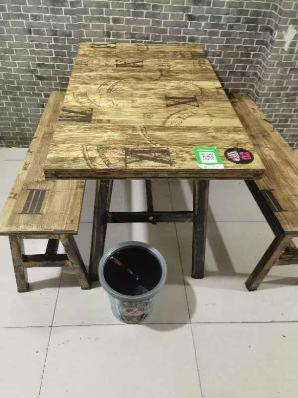 现有烧烤炉一个，爆米花机一个，炉子一个，桌椅六套出售，需要的电话联系，（第 2 张）