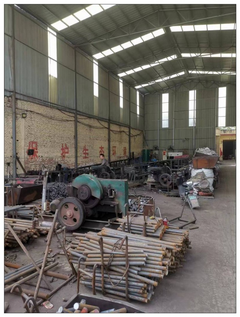 邯郸市佳龙紧固件制造有限公司
原泰洋料厂 
主营:中10-中100、Q235（第 2 张）