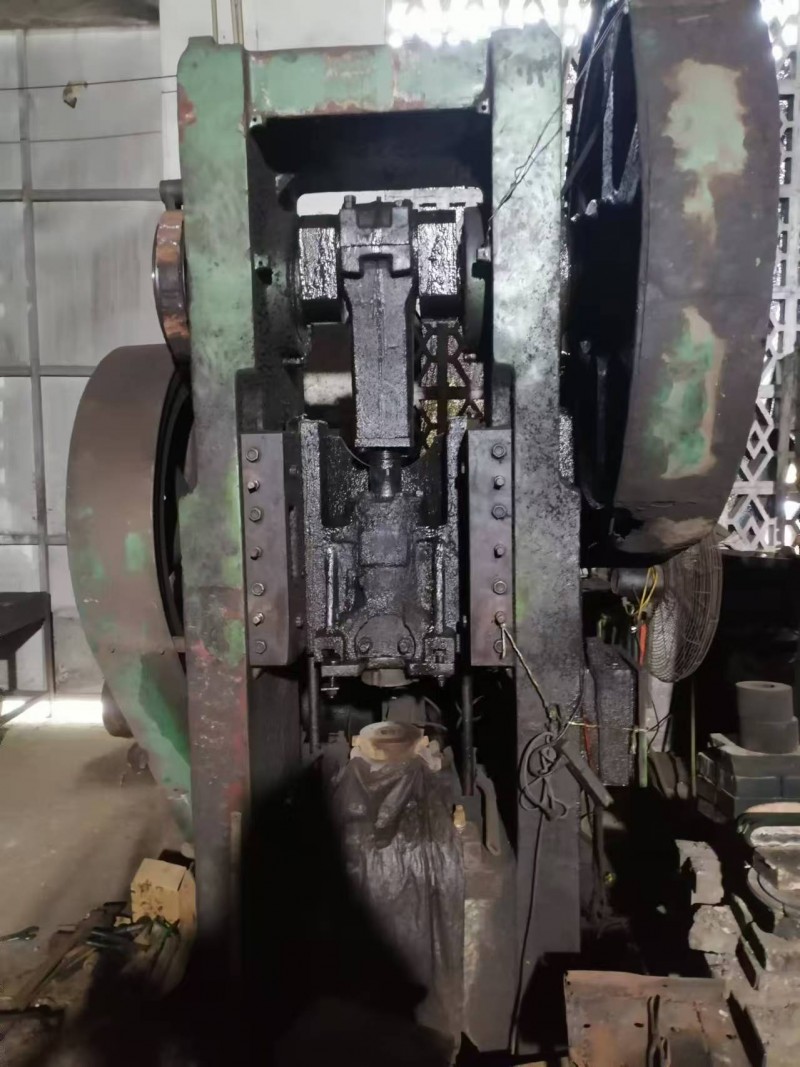 出售一台160摩擦压，一台125冲床，80和120高频炉各一台（第 5 张）