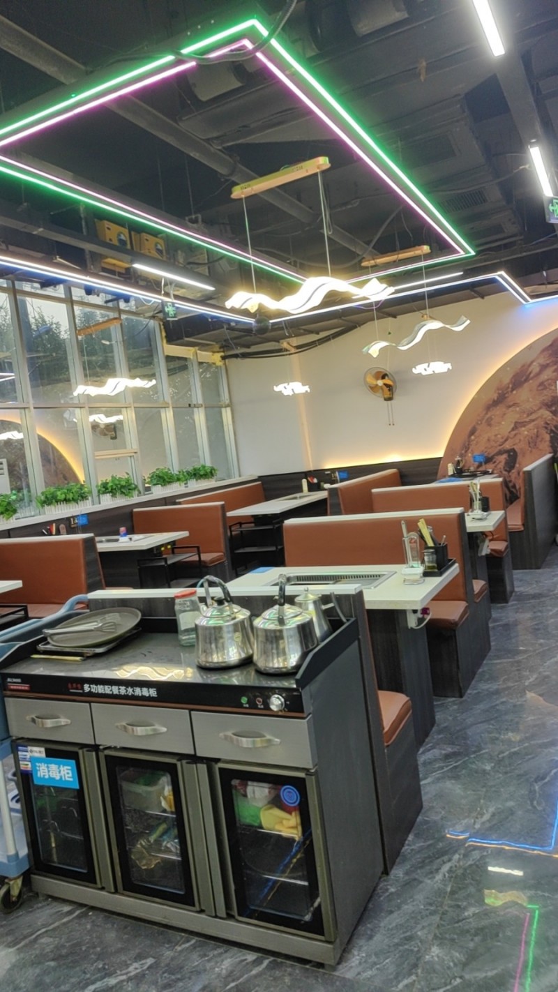 "永年大型自助餐"装修精美，现诚意转让。本店位于繁华地段，客流量大，设施齐全，接（第 6 张）