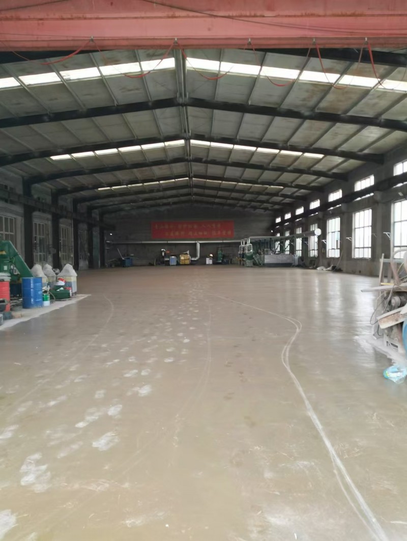 出租环评厂房2300平，刘营，可进大车，另外出租场地2000平（第 1 张）